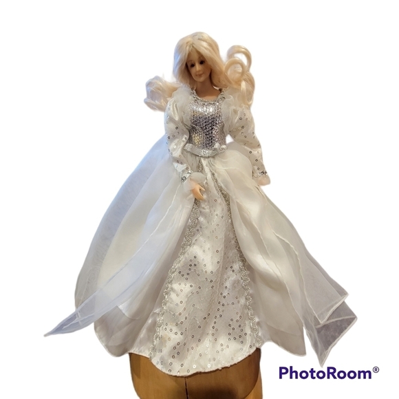 Christmas Tree Angel - Picture 2 of 7